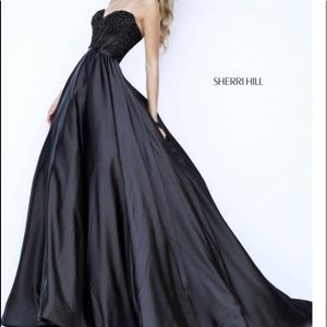 WORN ONCE Sherri Hill 32084 Ballgown